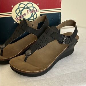 Hokus Pokus Black Leather Wedge Thong Sandals